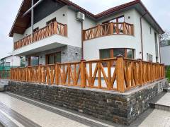 modele-balustrade-din-lemn-moderne-brasov