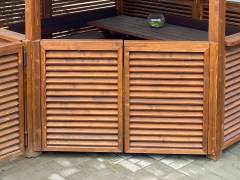 gard-foisor-din-lemn-masiv-panou-jaluzea