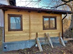 Casă prefabricată din lemn, gata de instalare rapidă