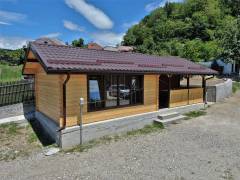 case-din-lemn-mici-pentru-vacanta