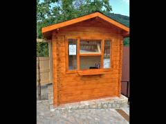 cabina-comerciala-din-lemn-magazie